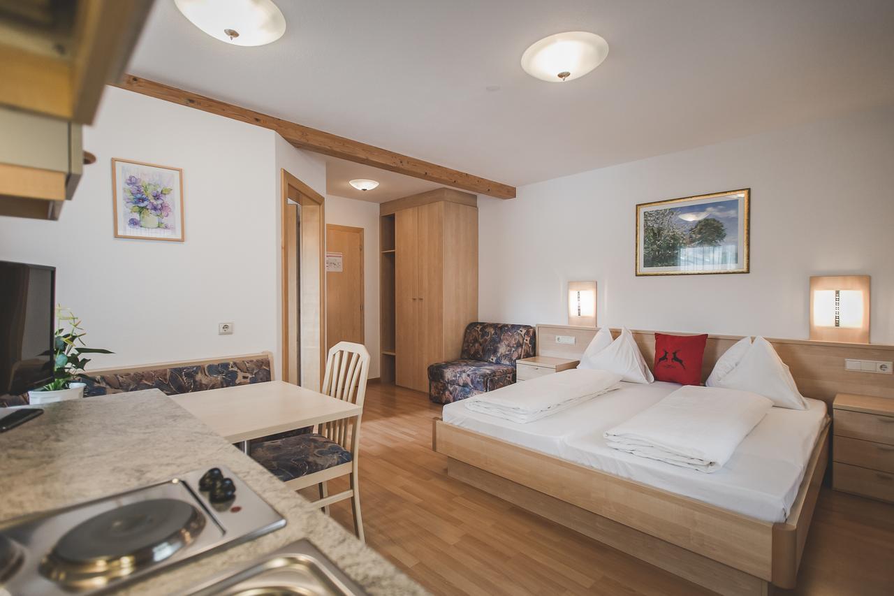 קדיפייטרה Garni Appartement Alpenresidence מראה חיצוני תמונה